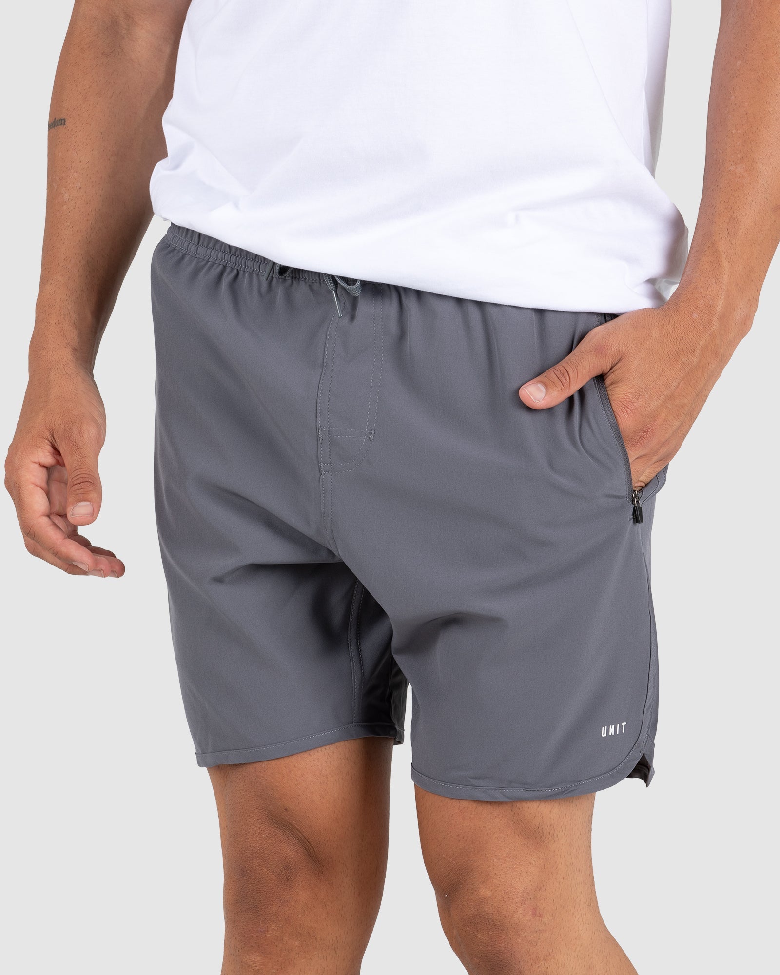 UNIT Edgetech Men's 16 Inch Shorts