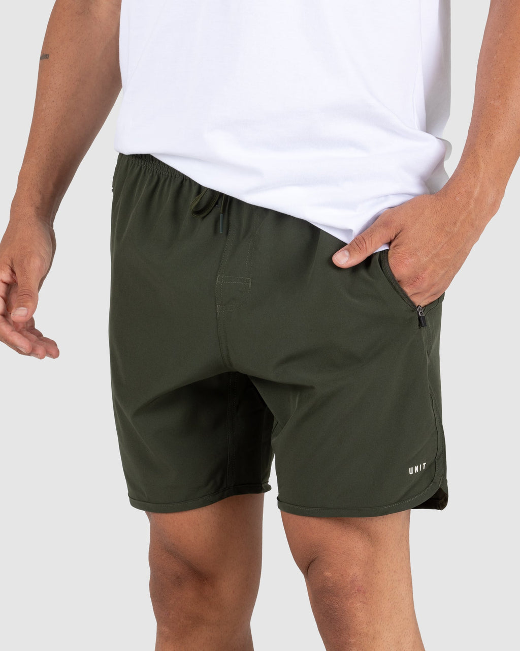 UNIT Edgetech Men's 16 Inch Shorts