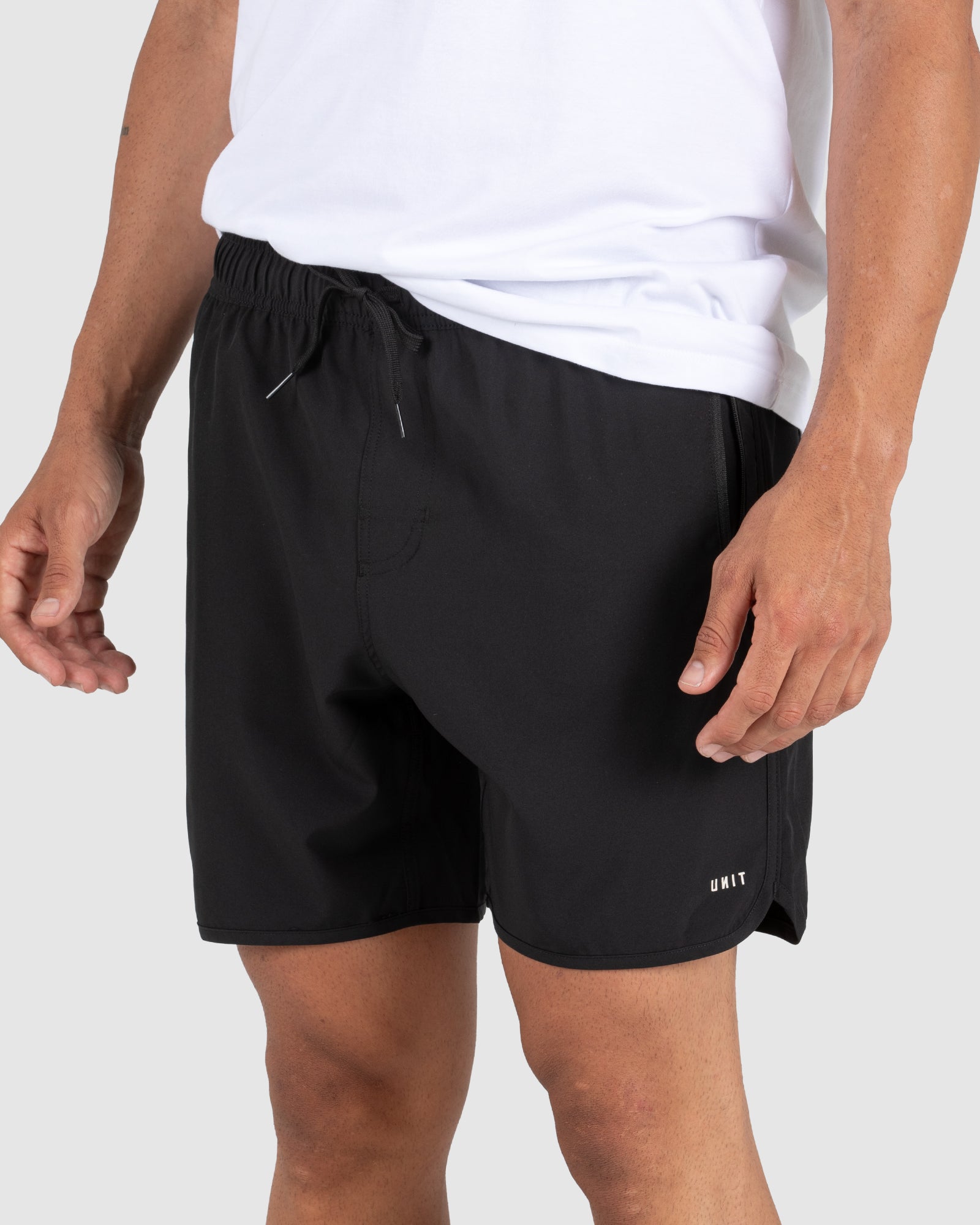 UNIT Edgetech Men's 16 Inch Shorts