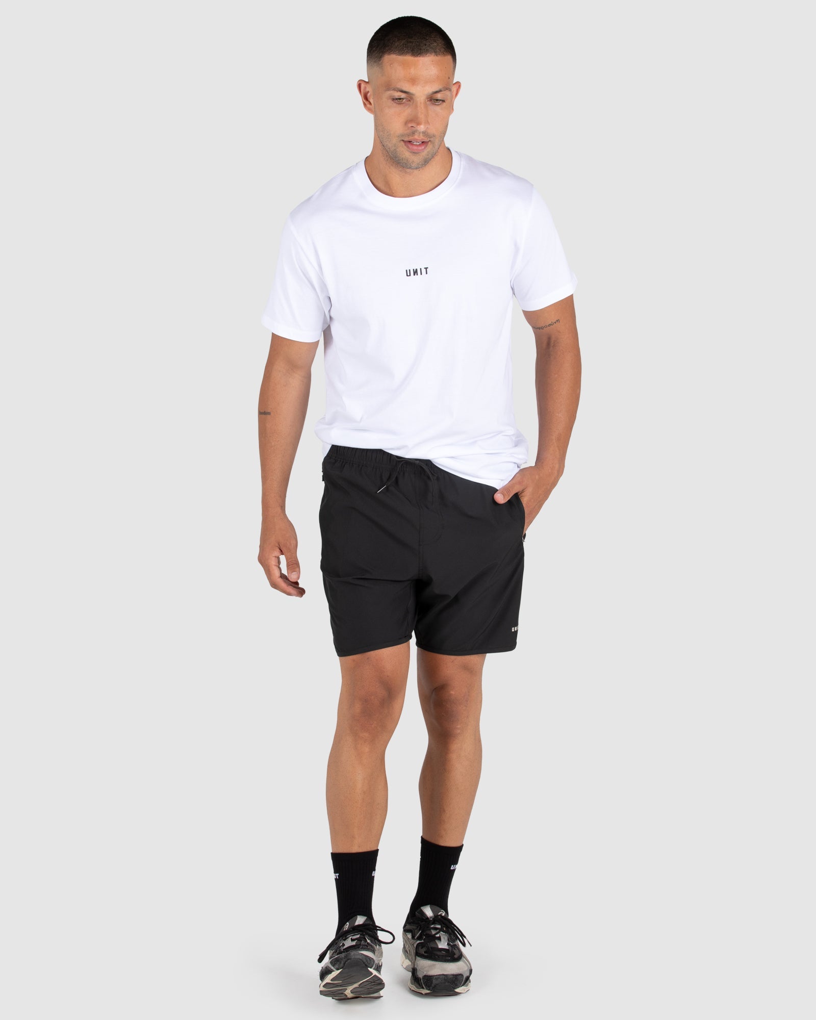 UNIT Edgetech Men's 16 Inch Shorts