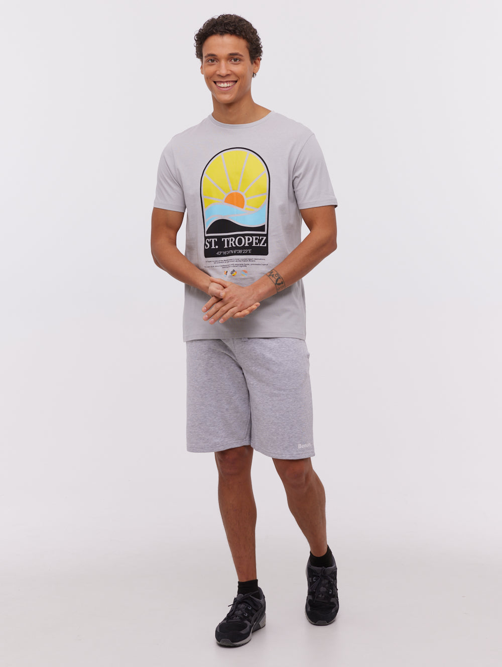 Vetral Graphic T-Shirt & Shorts 4-Pack