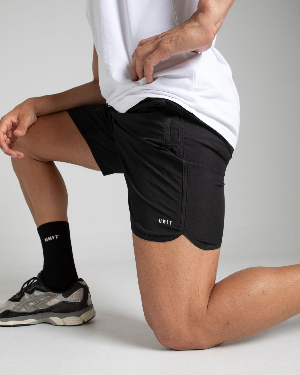 UNIT Edgetech Men's 16 Inch Shorts